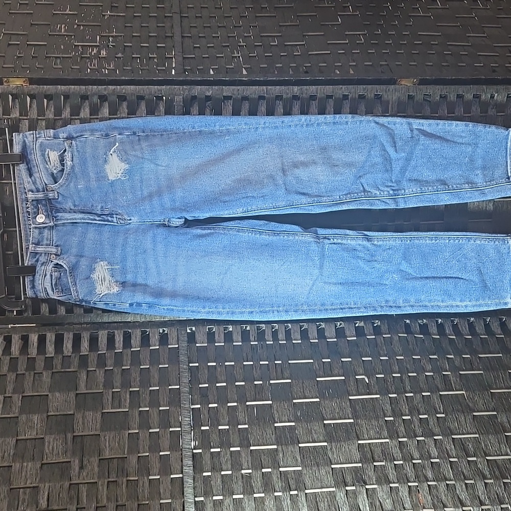 American Eagle Distressed Mom Straight Stretch Blue Jeans Size 000